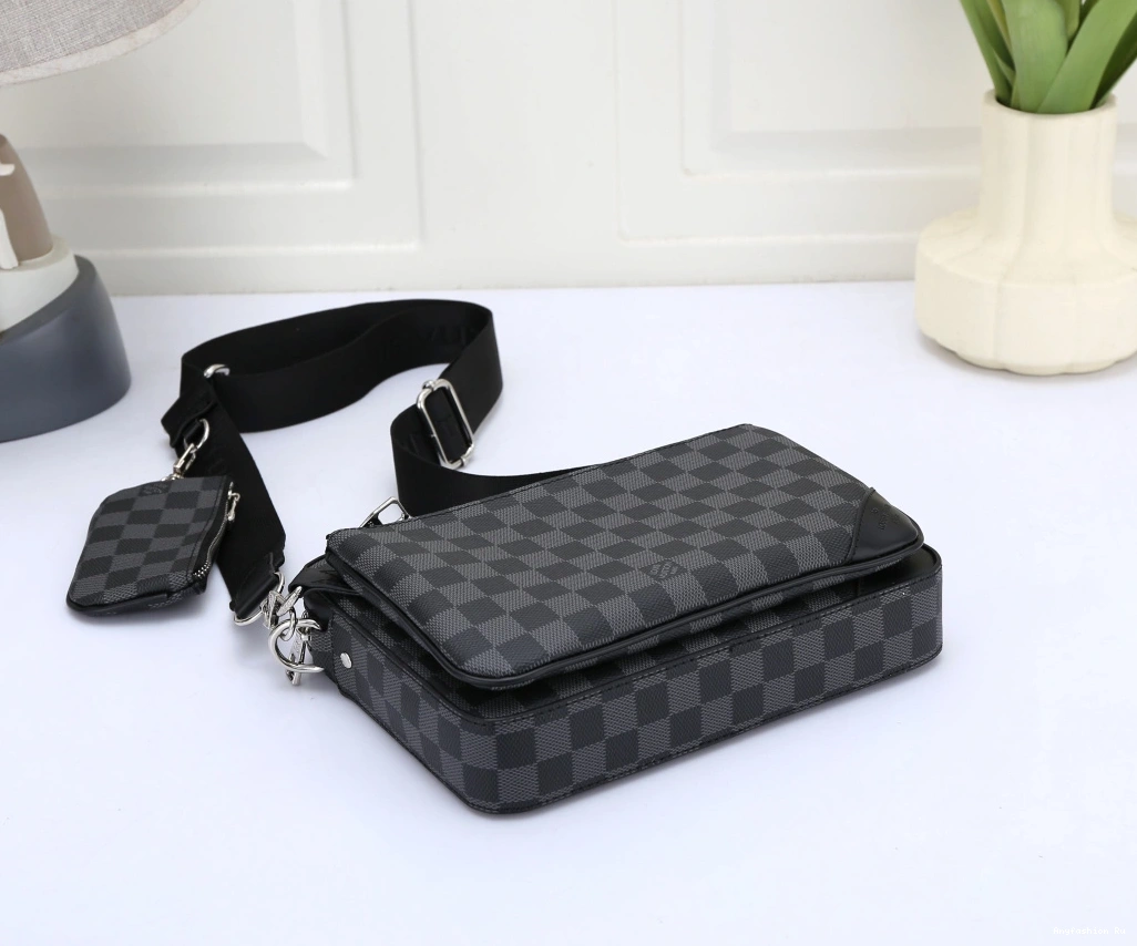 Men For Messenger 7649 Bags GoAnywhere Vuitton Louis 0913